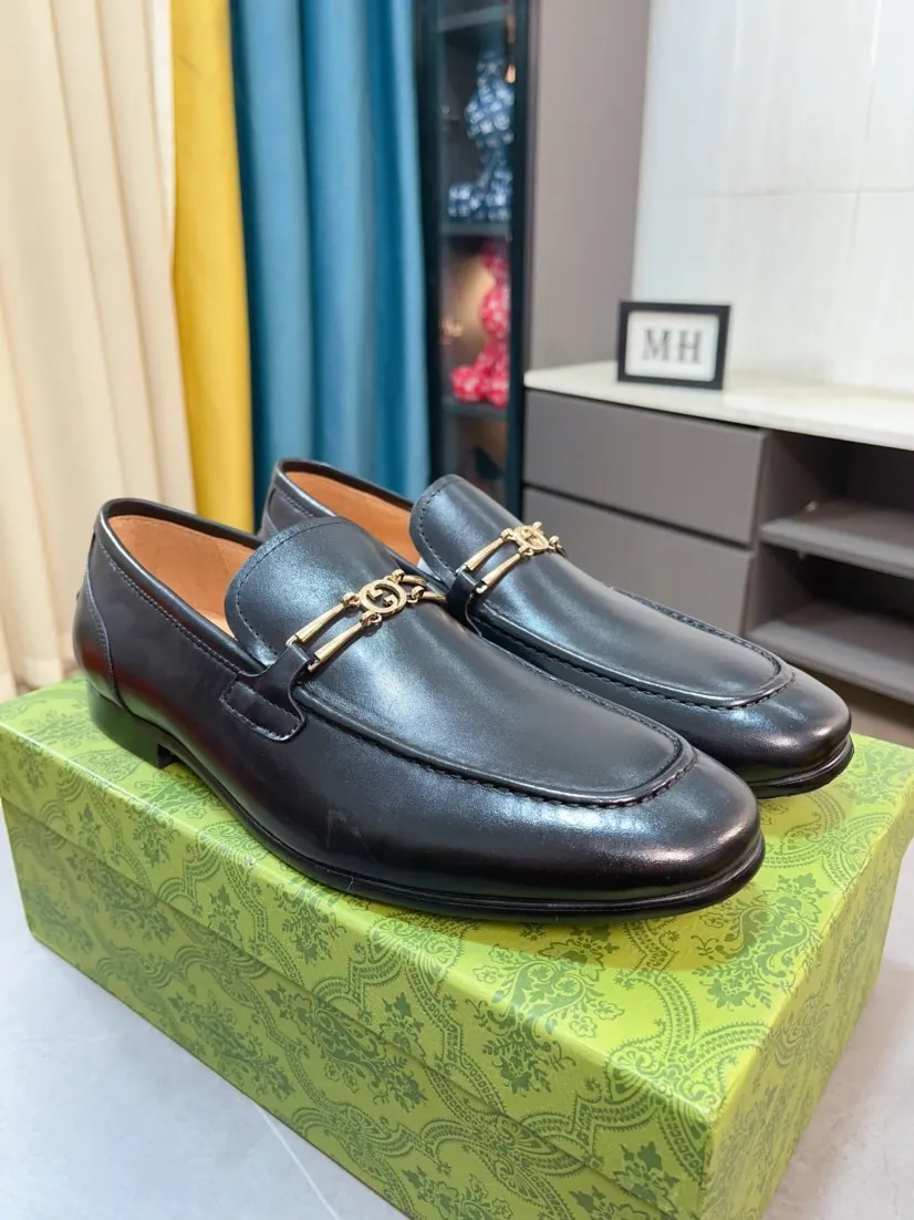Men's shoes 💰500🌹🌹【GUCCI】The most popular classic Gucci leather shoes. Synchronized with the official website, the upper is made of Italian first-layer cowhide ➕cowhide lining, with unique brand and unique craftsmanship. Highlighting the hot style of the new year. Stop hesitating, stop wandering, get it now. Number: 38--44